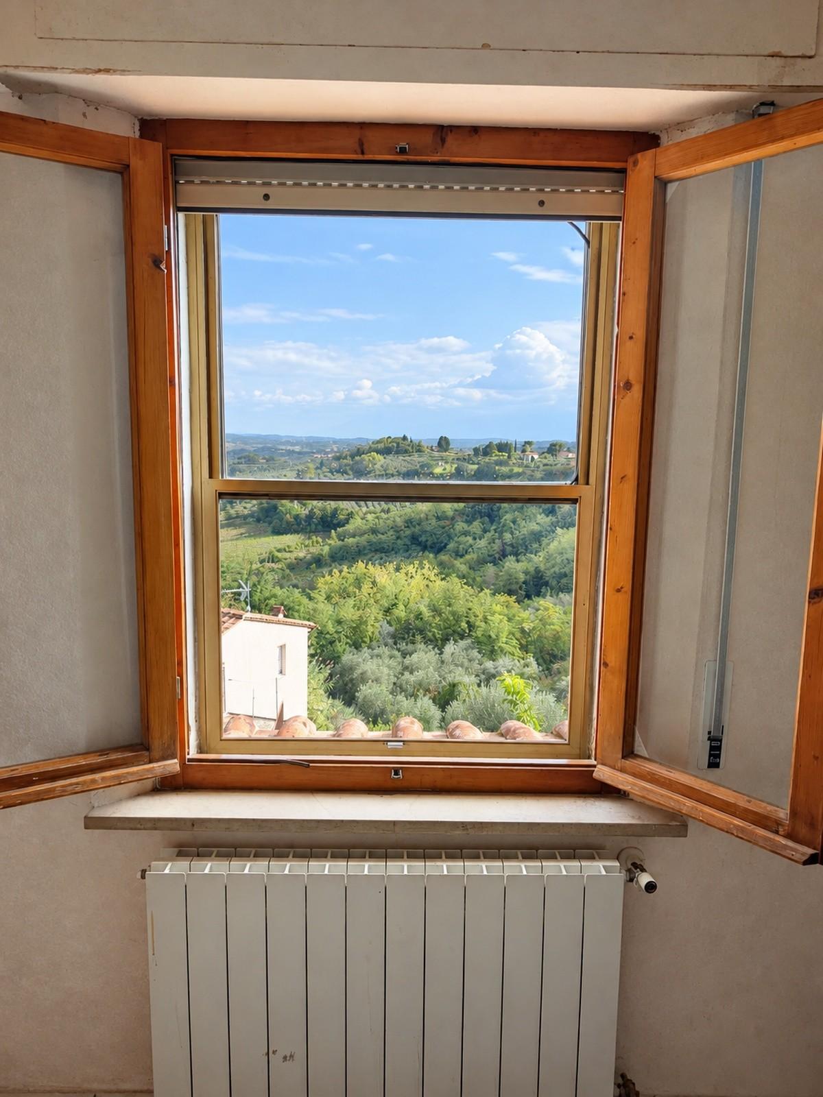 Appartamento con terrazzo a Terricciola