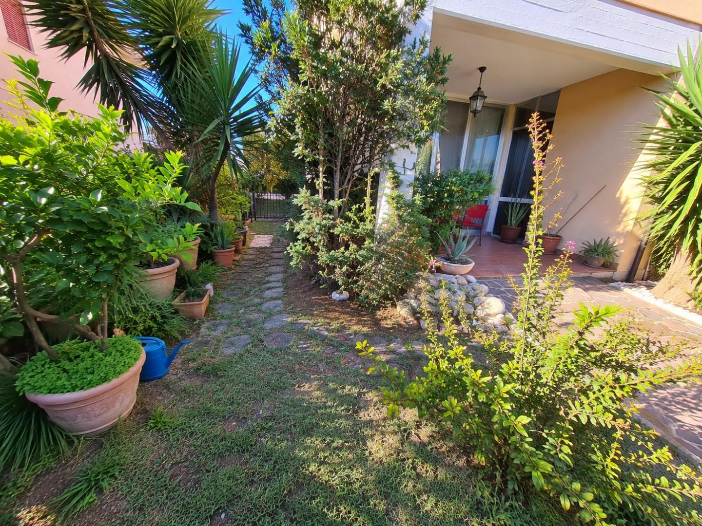 Appartamento con giardino, Montopoli in Val d'Arno angelica