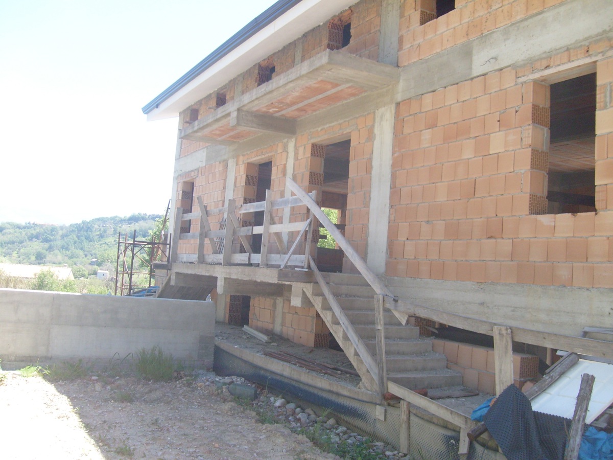 Villa Bifamiliare con giardino a Marano Marchesato