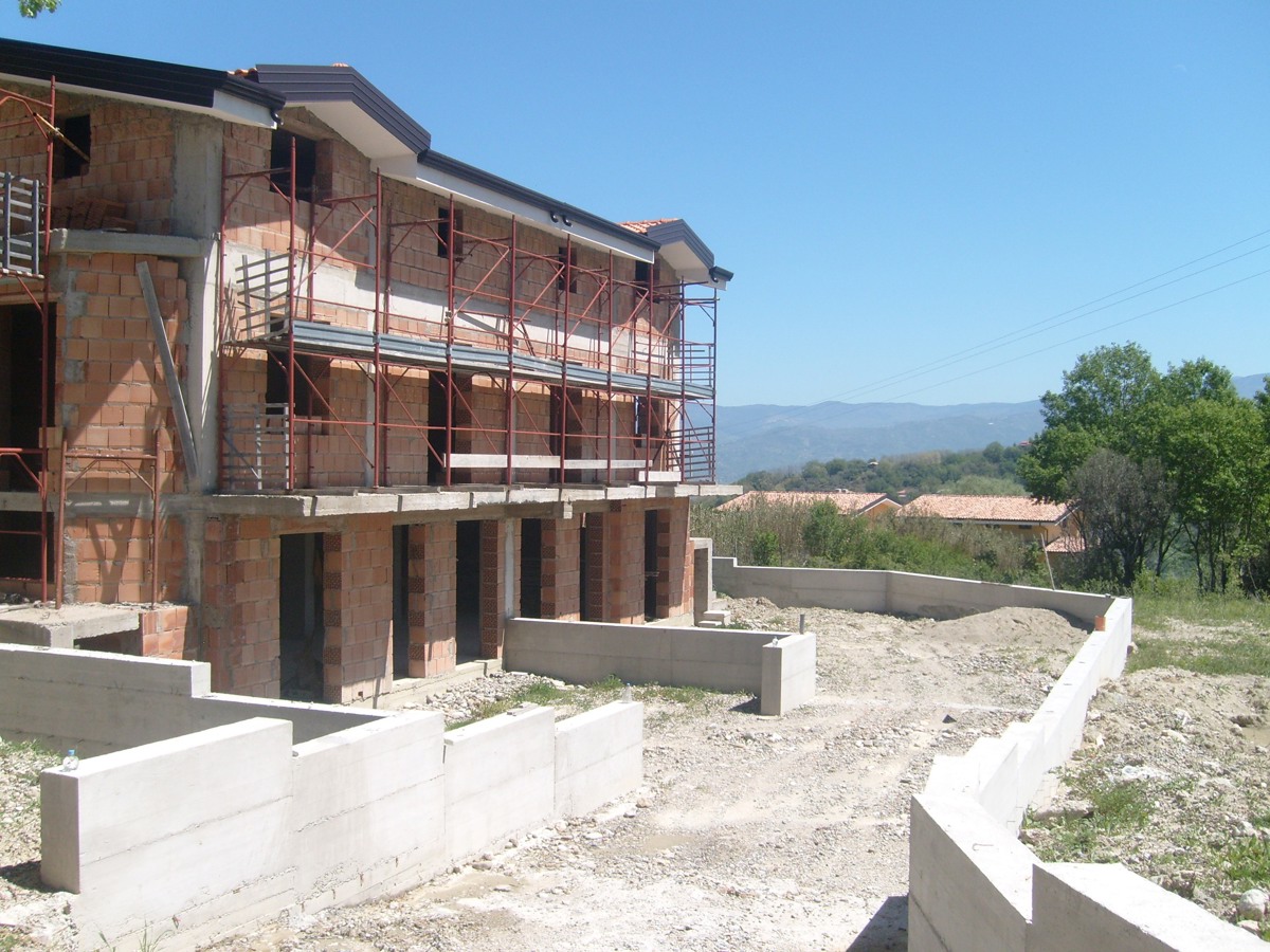 Villa Bifamiliare con giardino a Marano Marchesato