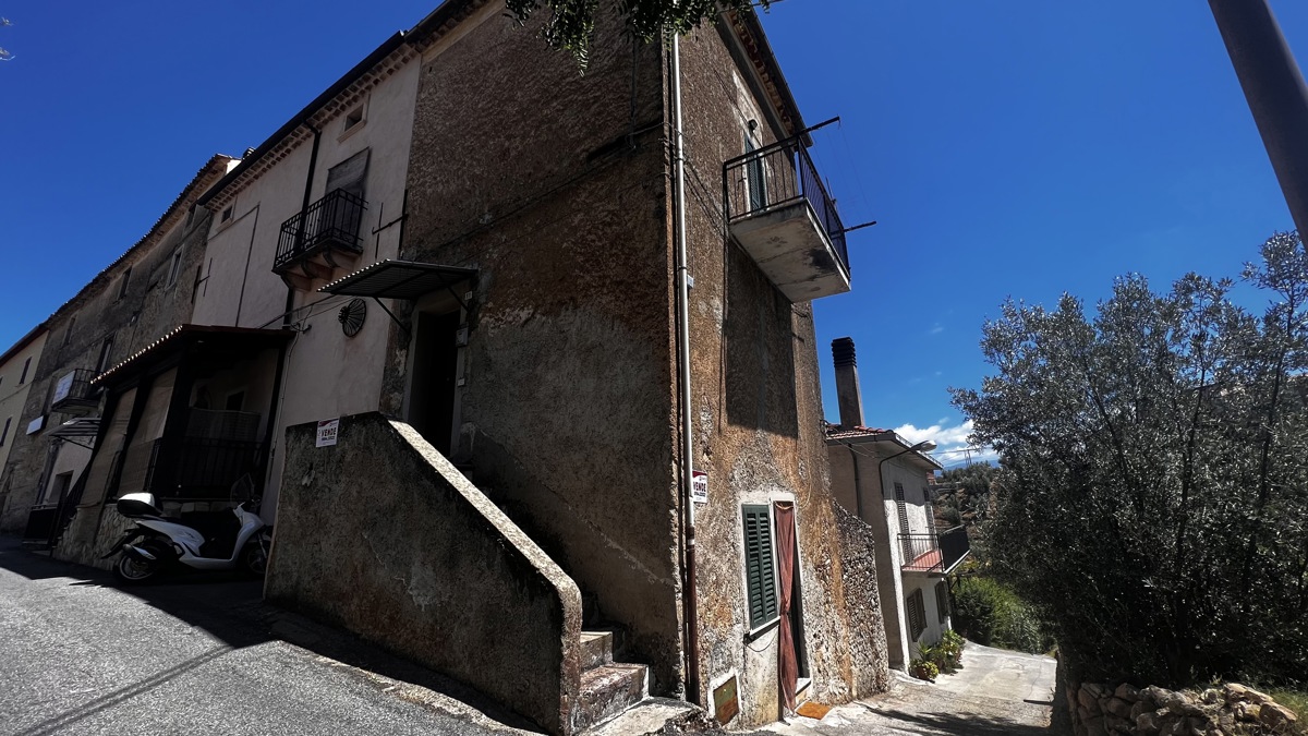 Casa indipendente in vendita a Dipignano