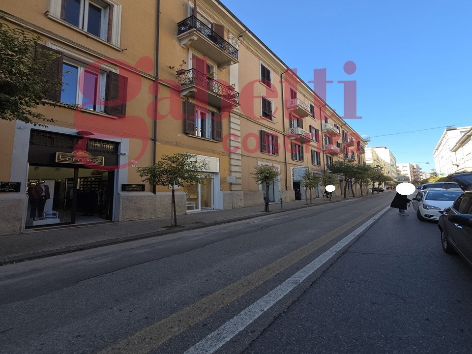 Magazzino in affitto a Cosenza