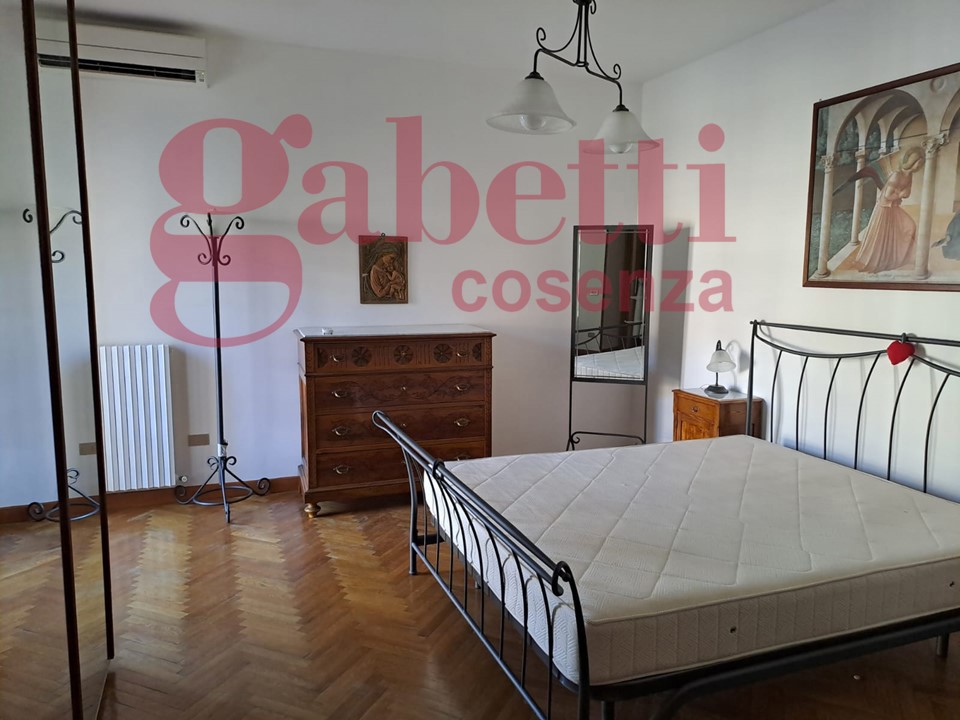 Casa indipendente ristrutturata a Cosenza