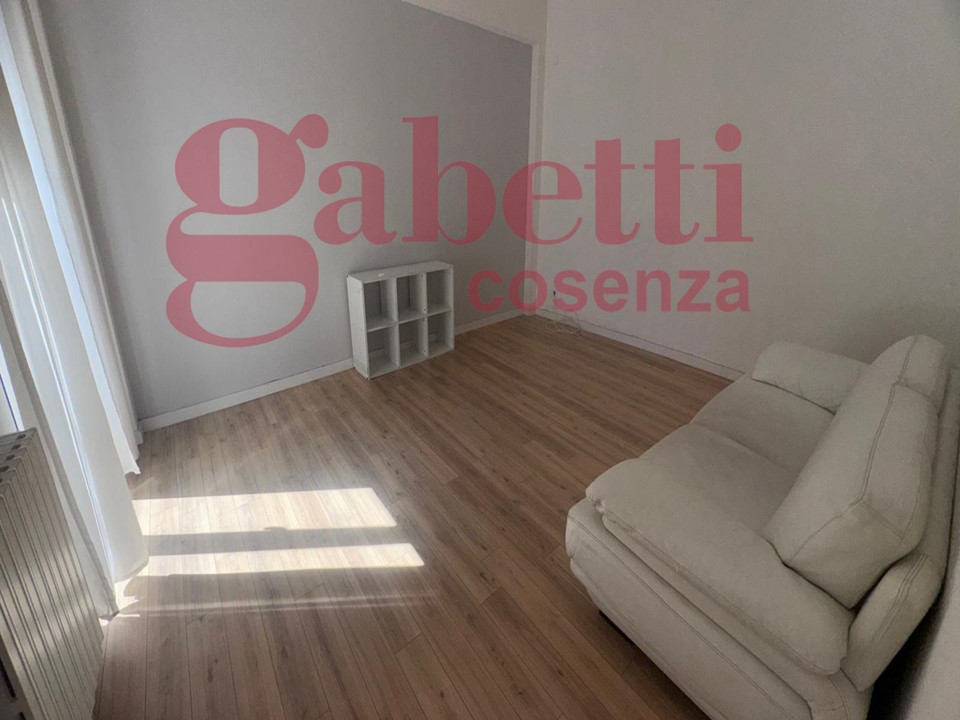 Quadrilocale in affitto a Cosenza