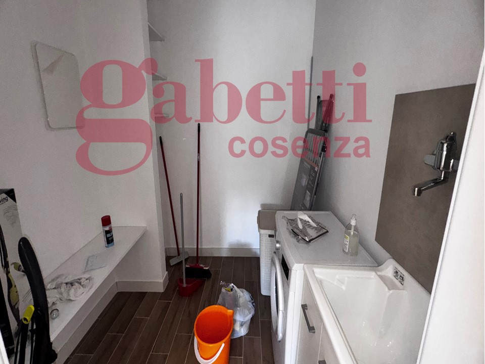 Monolocale arredato in affitto a Cosenza