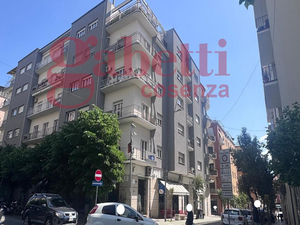 Quadrilocale in vendita a Cosenza