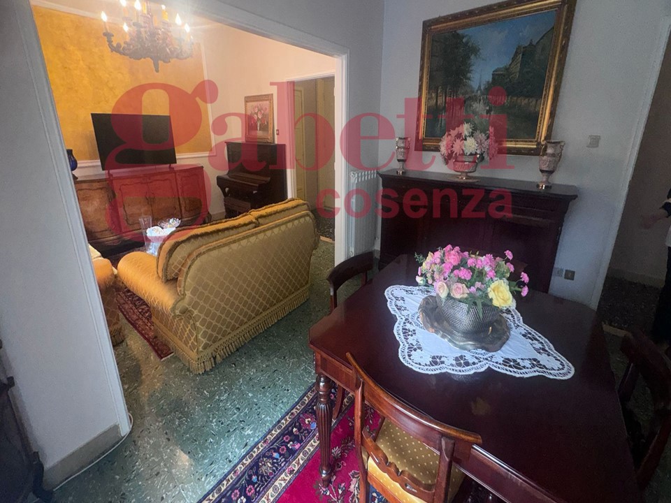 Appartamento in vendita a Cosenza
