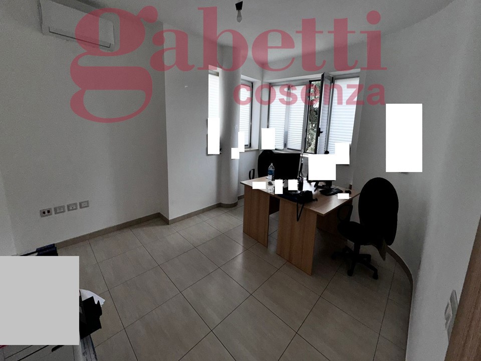 Ufficio in affitto a Rende