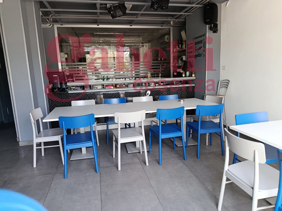 Magazzino in affitto a Cosenza