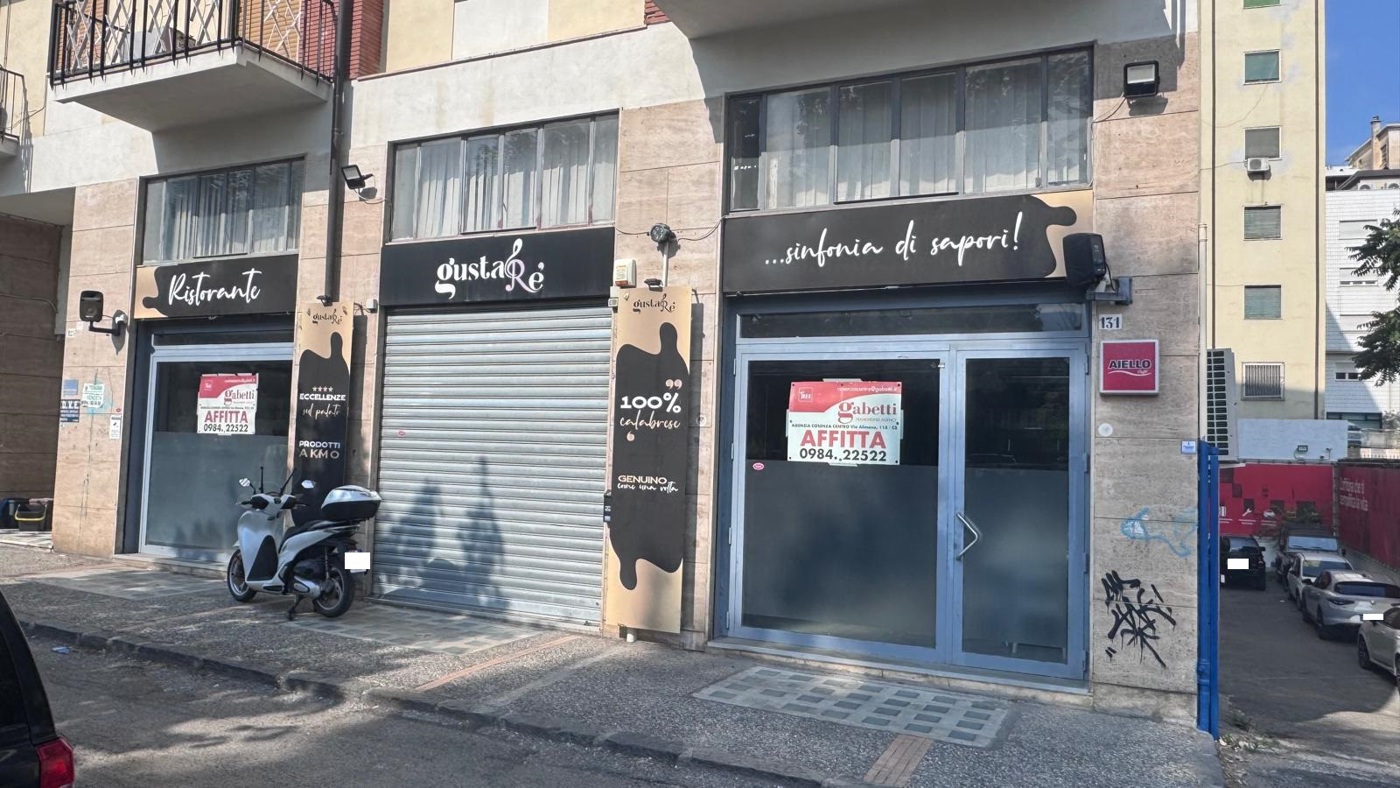 Magazzino in affitto a Cosenza