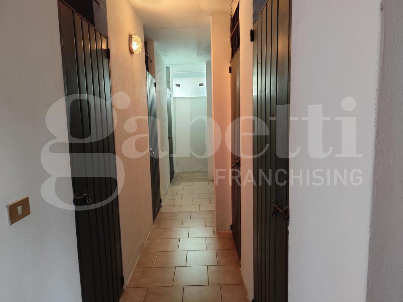 Trilocale con box a Lodi