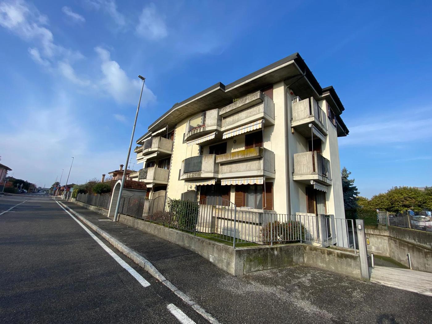 Trilocale in vendita a Montanaso Lombardo