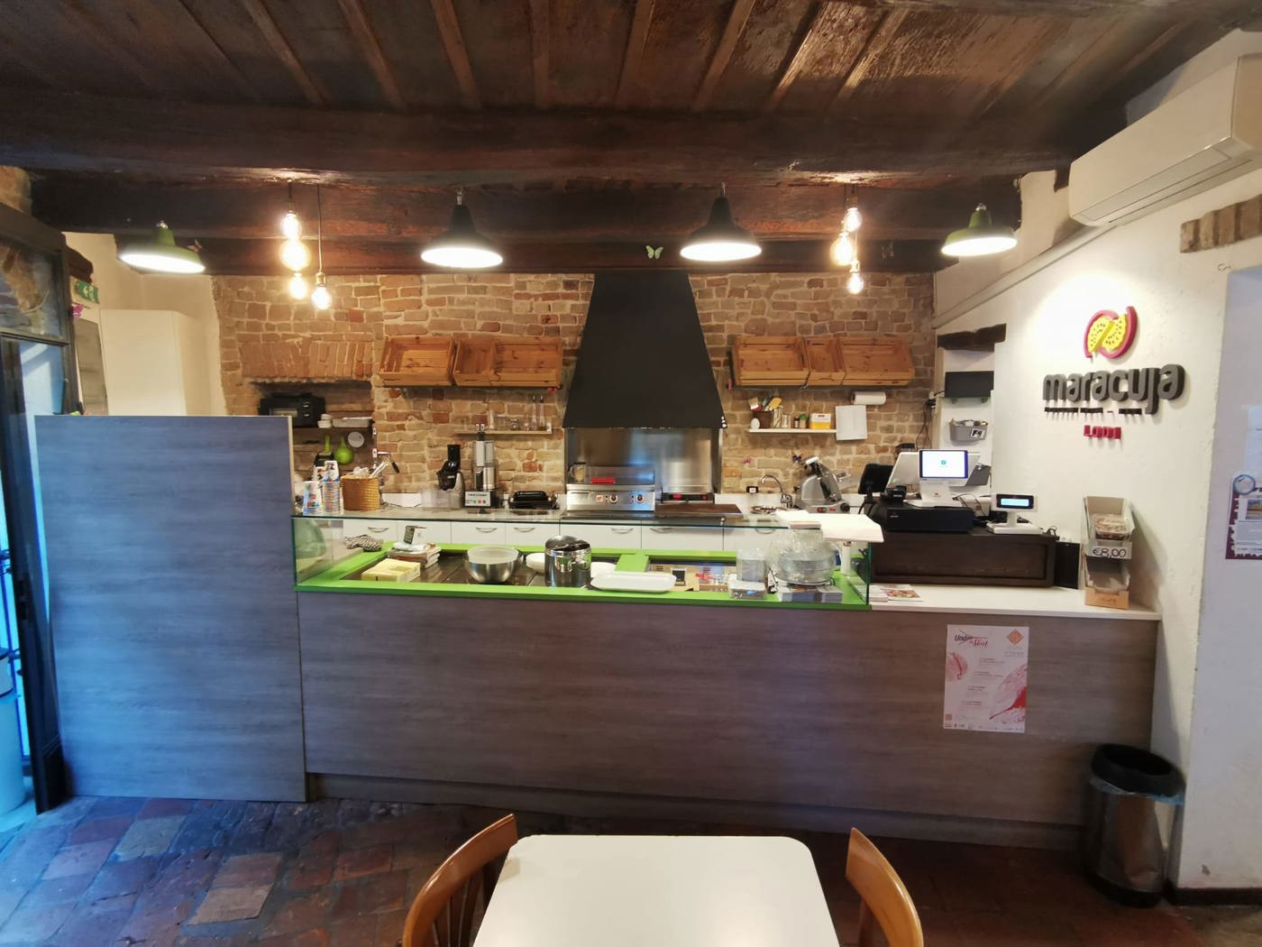 Attivit commerciale Bar e tabacchi in vendita a Lodi