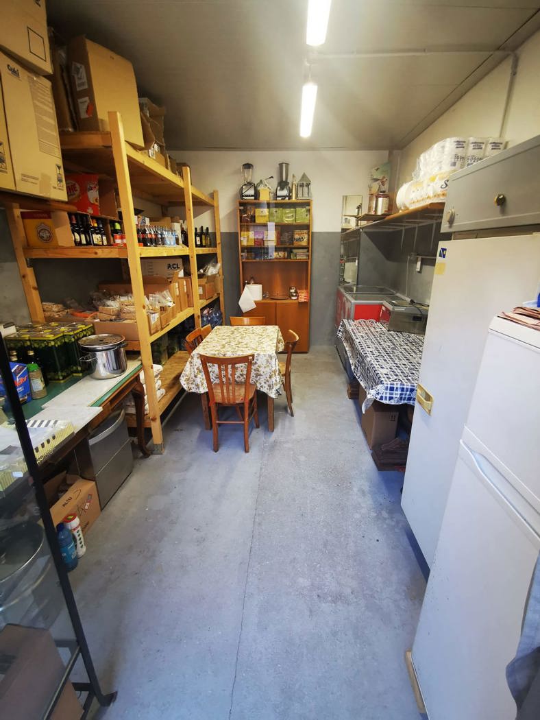 Attivit commerciale Bar e tabacchi in vendita a Lodi