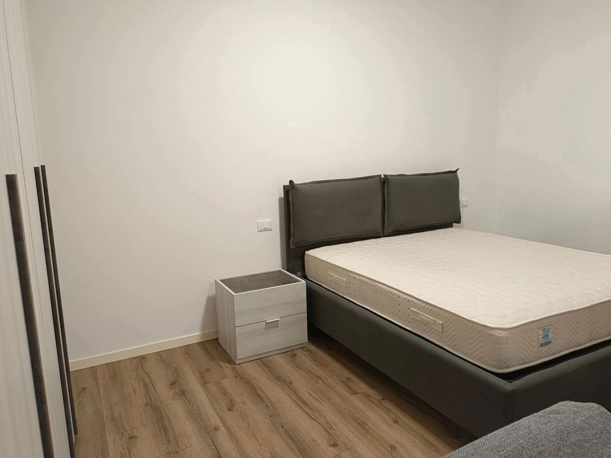 Monolocale arredato in affitto a Lodi