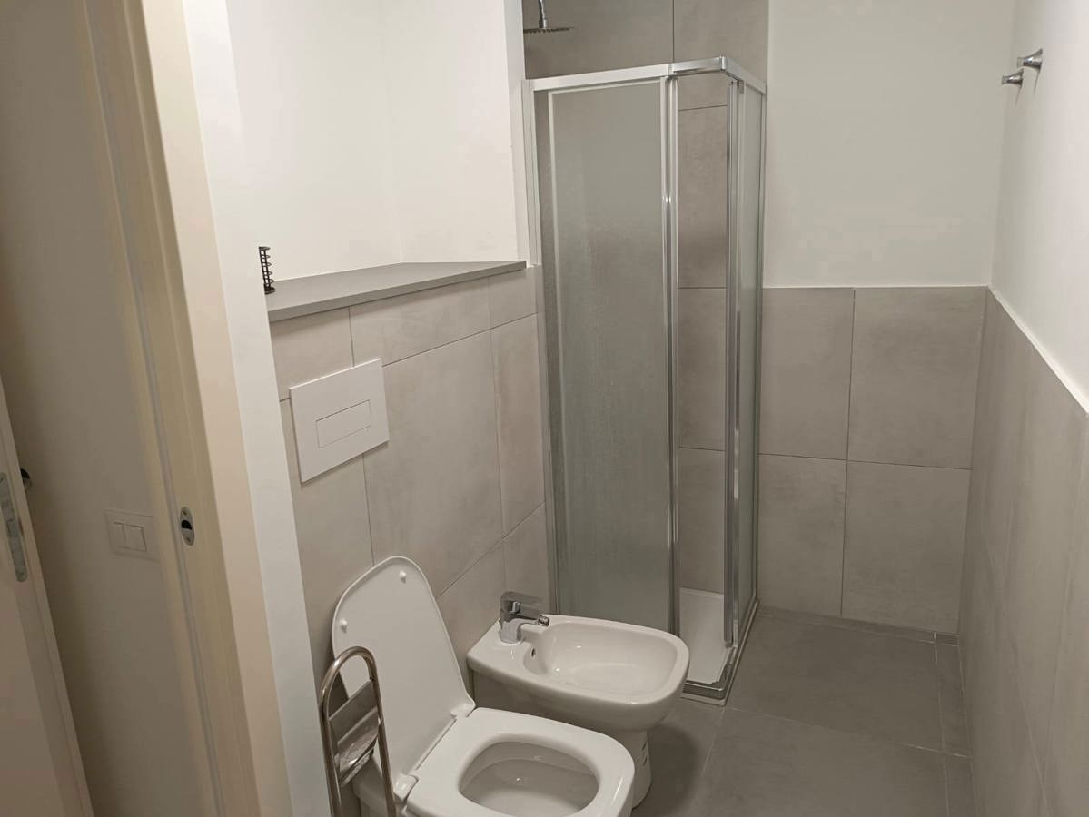 Monolocale arredato in affitto a Lodi