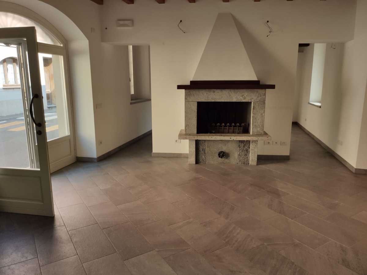 Negozio in affitto a Ossago Lodigiano