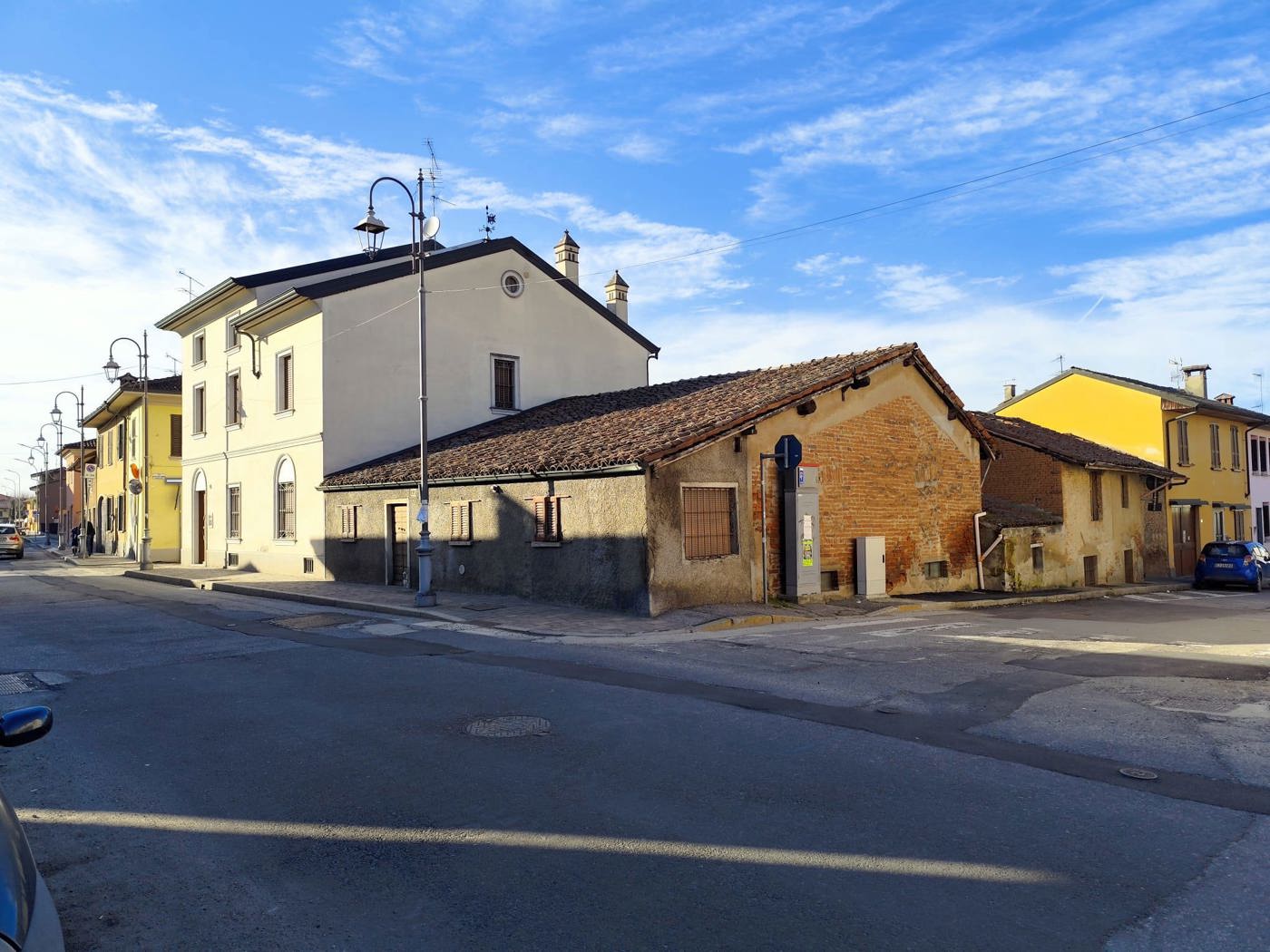 Casa indipendente con giardino a San Colombano al Lambro