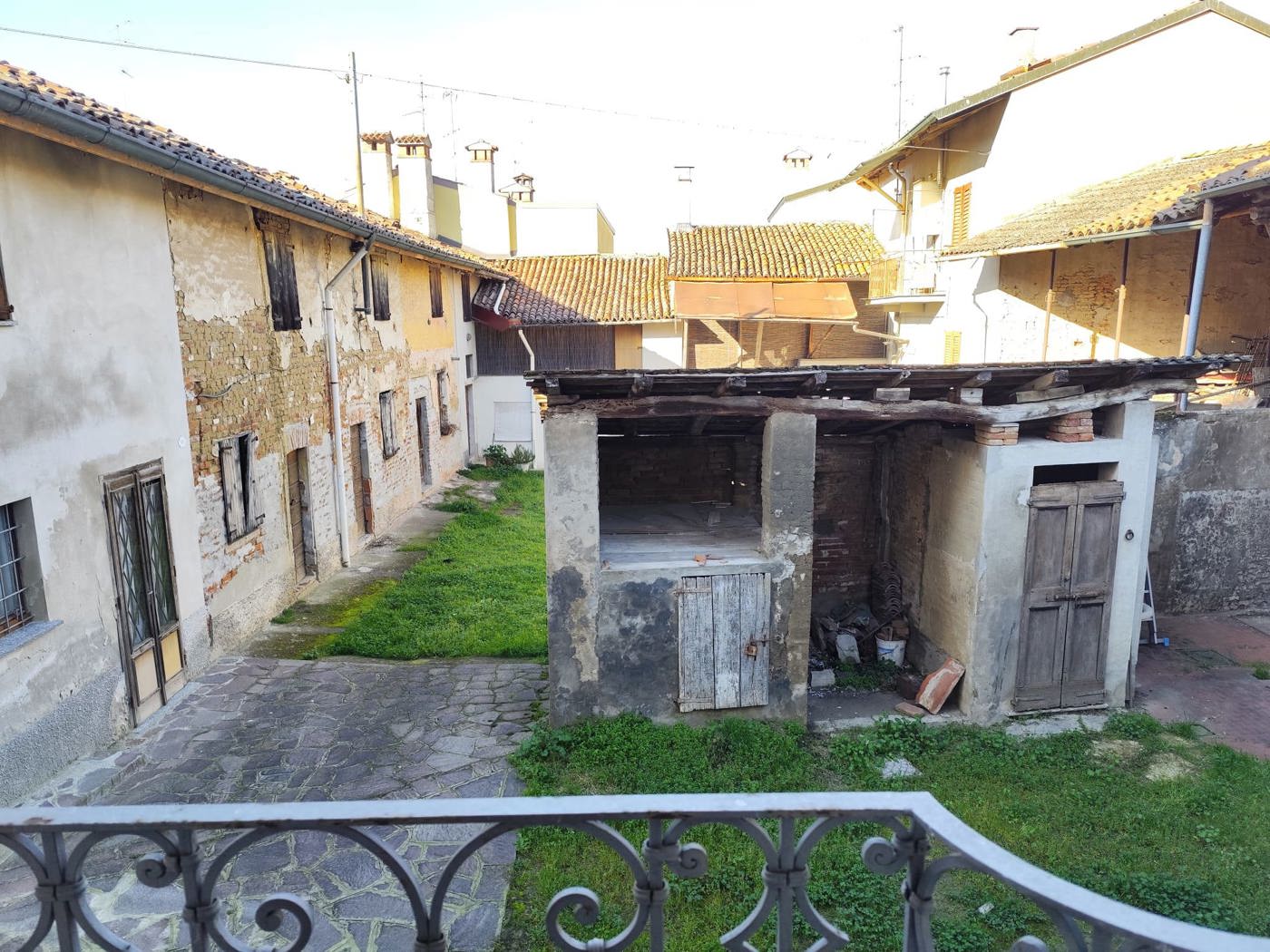 Casa indipendente con giardino a San Colombano al Lambro