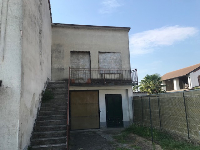 Rustico da ristrutturare a Cavenago d'Adda