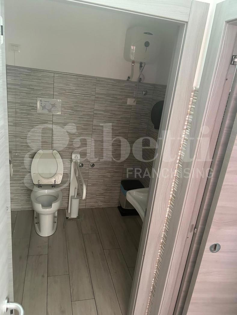 Attivit� commerciale Bar e tabacchi in vendita a Lodi