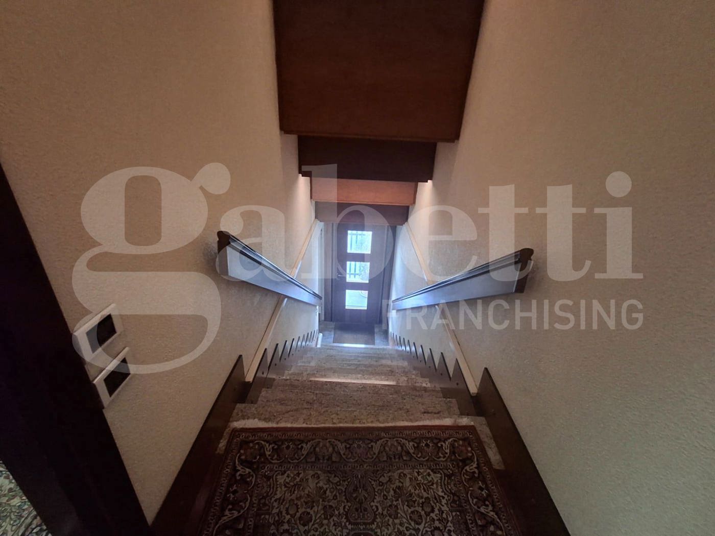 Villa Bifamiliare con giardino a Lodi