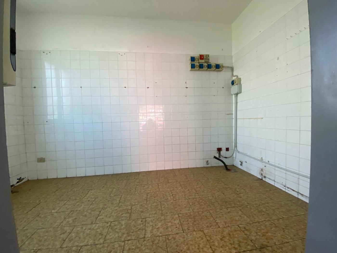 Negozio in affitto a Lodi
