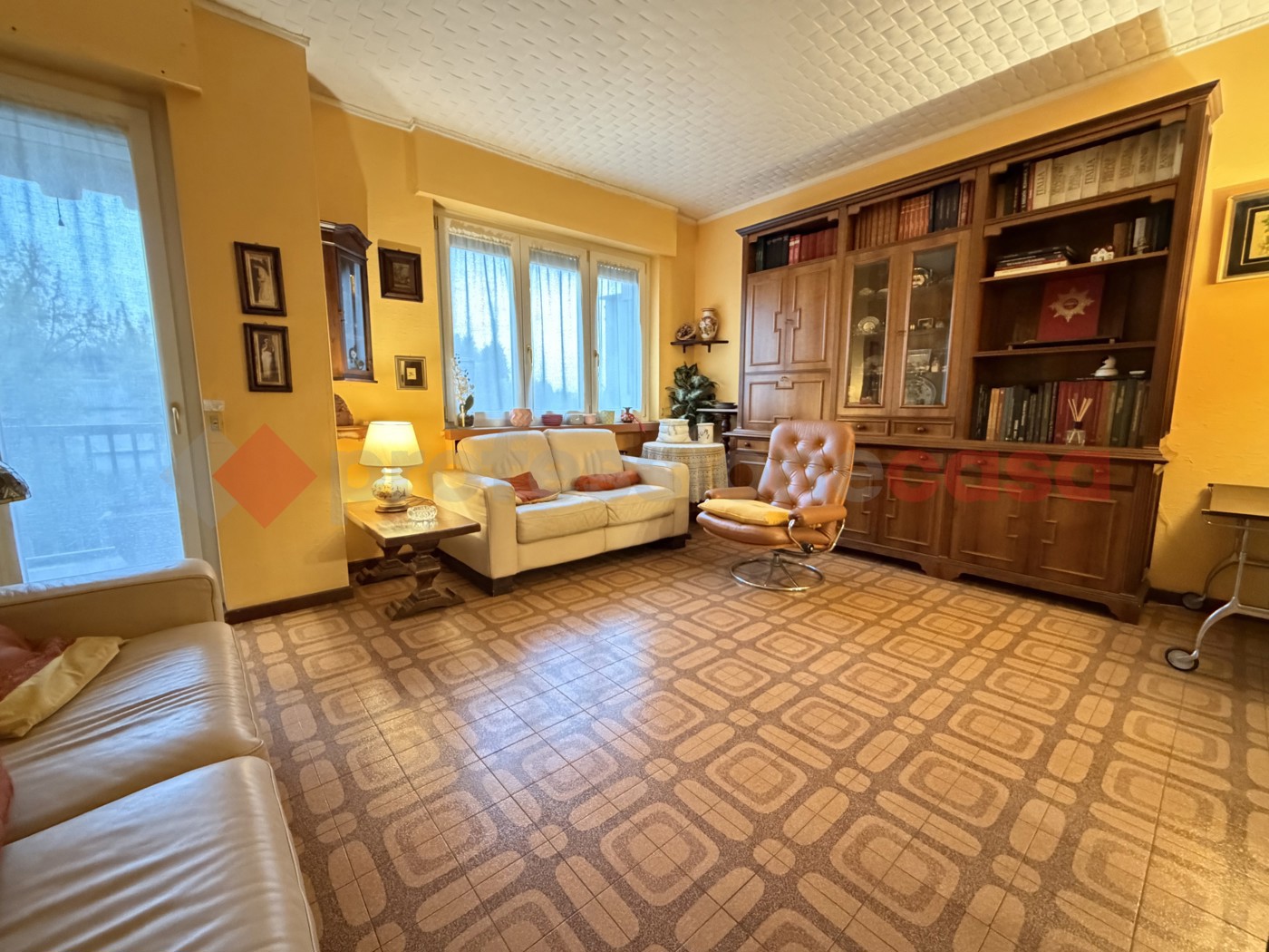 Quadrilocale con box a Corsico