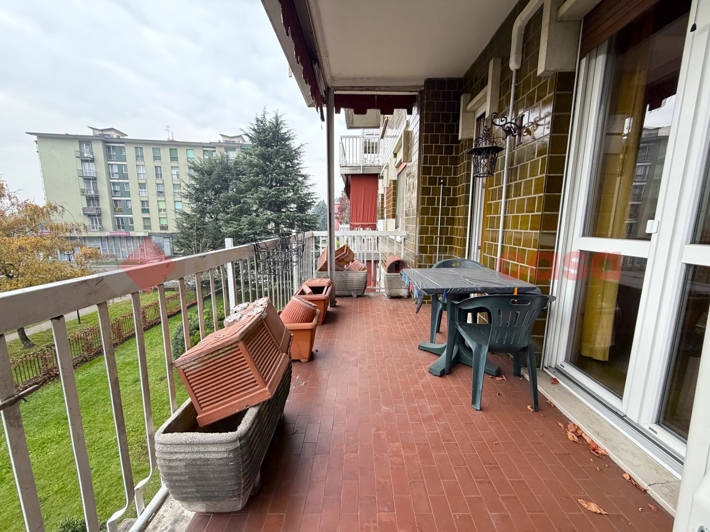 Quadrilocale con box a Corsico