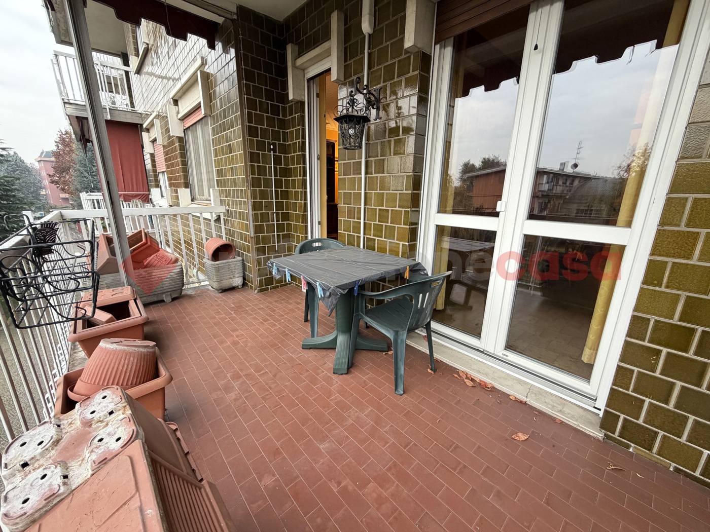 Quadrilocale con box a Corsico