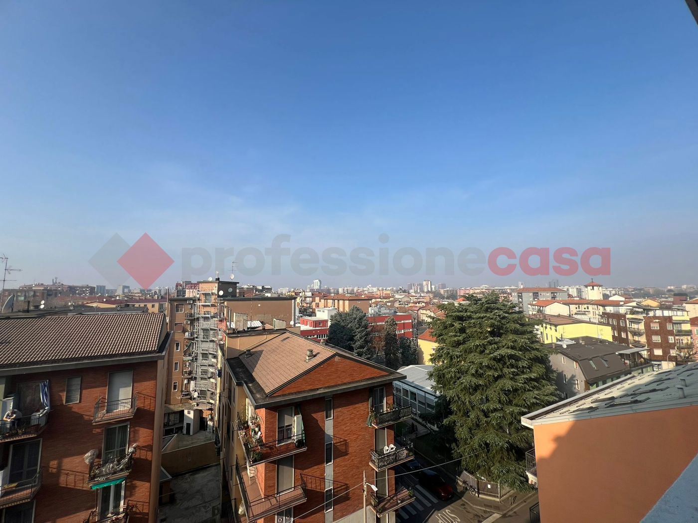 Quadrilocale arredato in affitto a Corsico