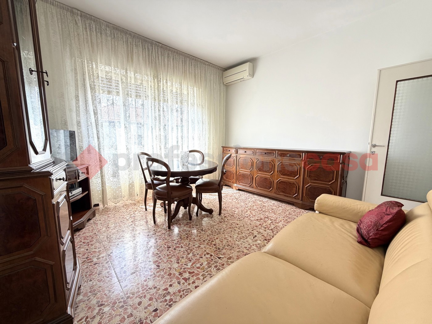 Bilocale arredato in affitto a Cesano Boscone