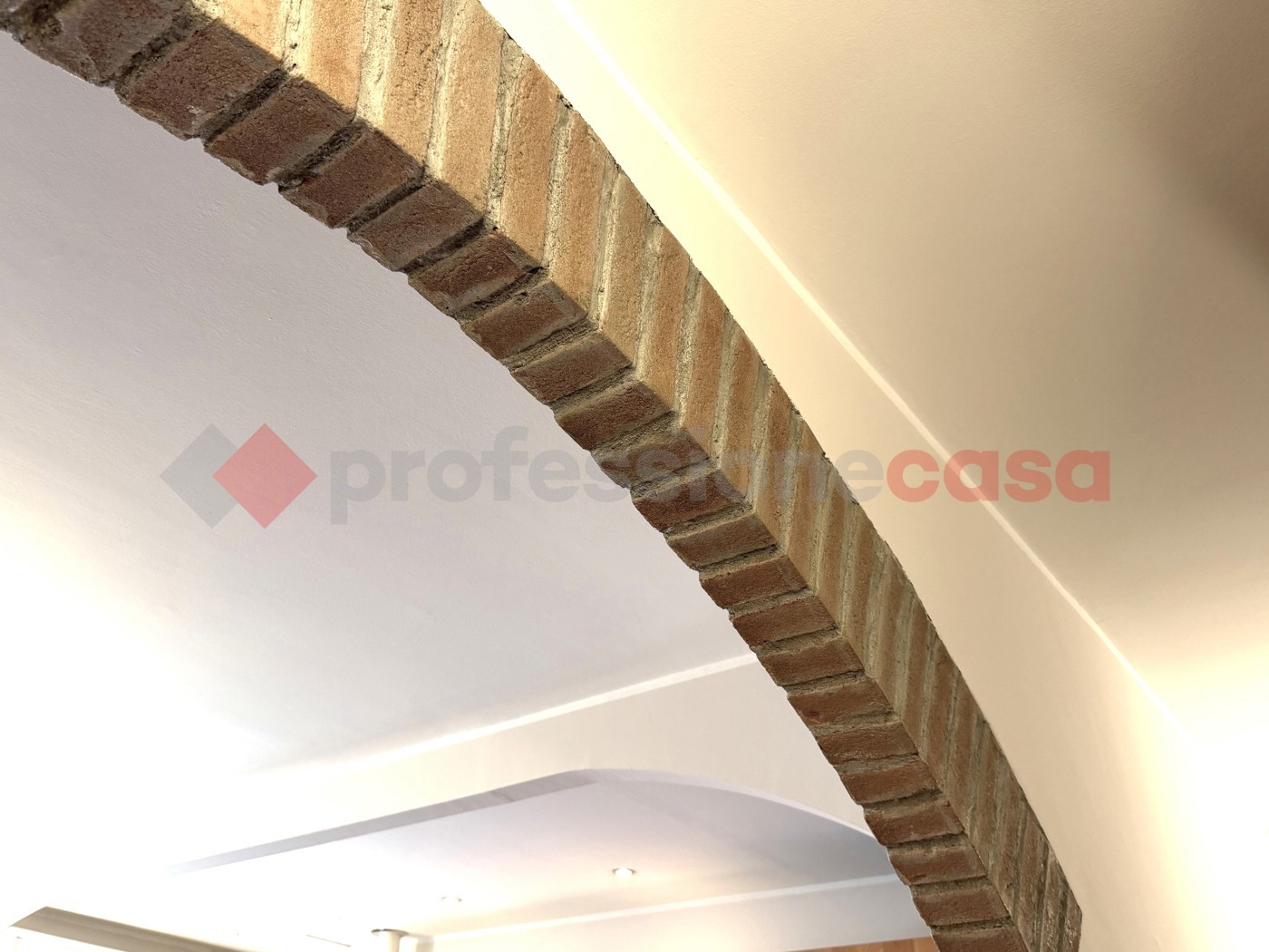 Trilocale con box a Cesano Boscone