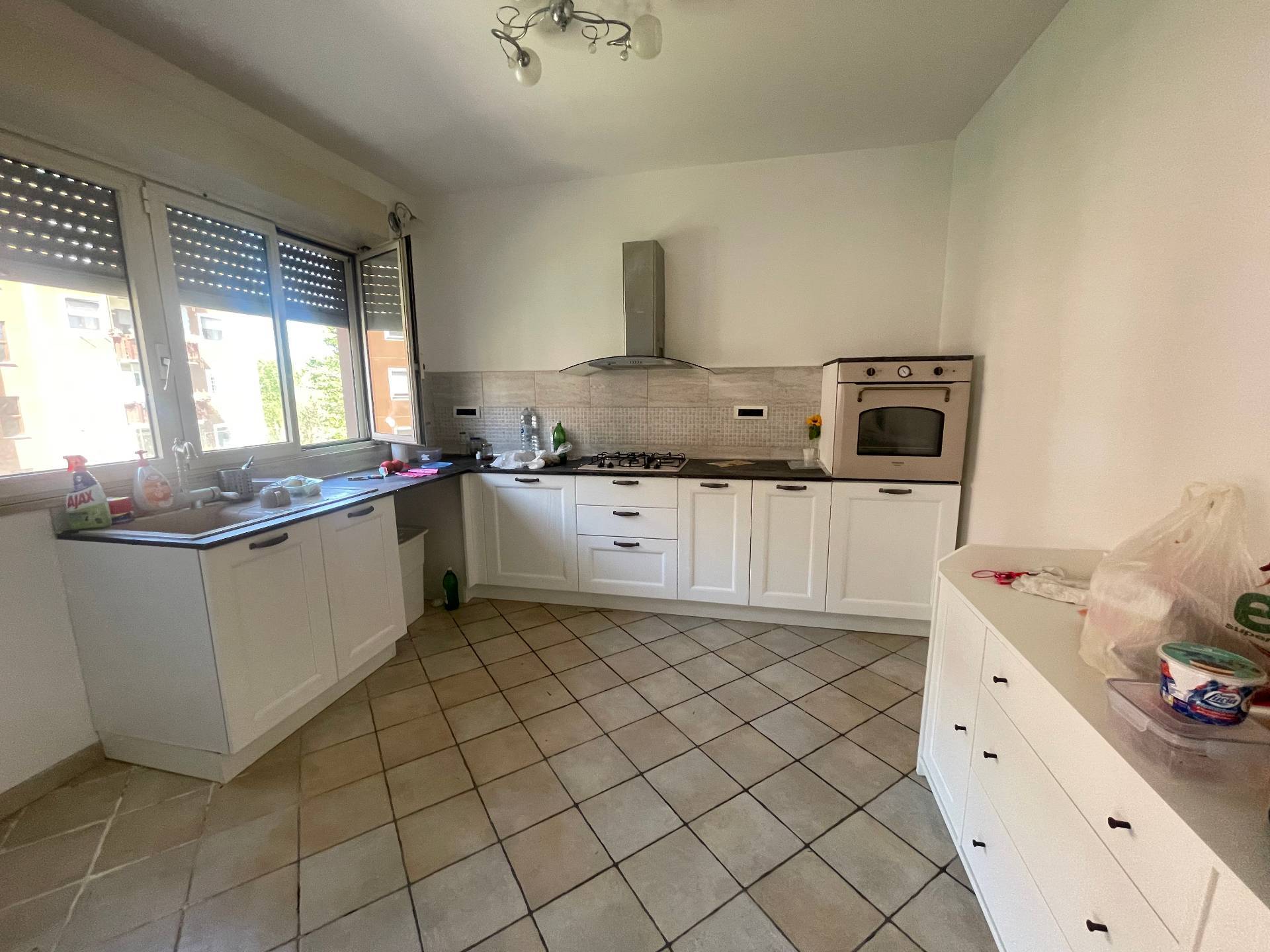 Appartamento in vendita a Roma, Ostia