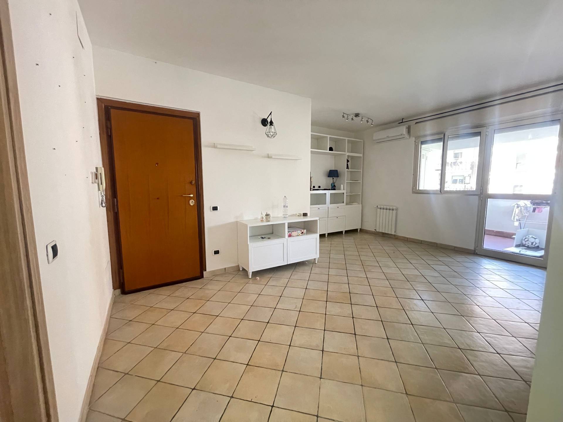 Appartamento in vendita a Roma, Ostia