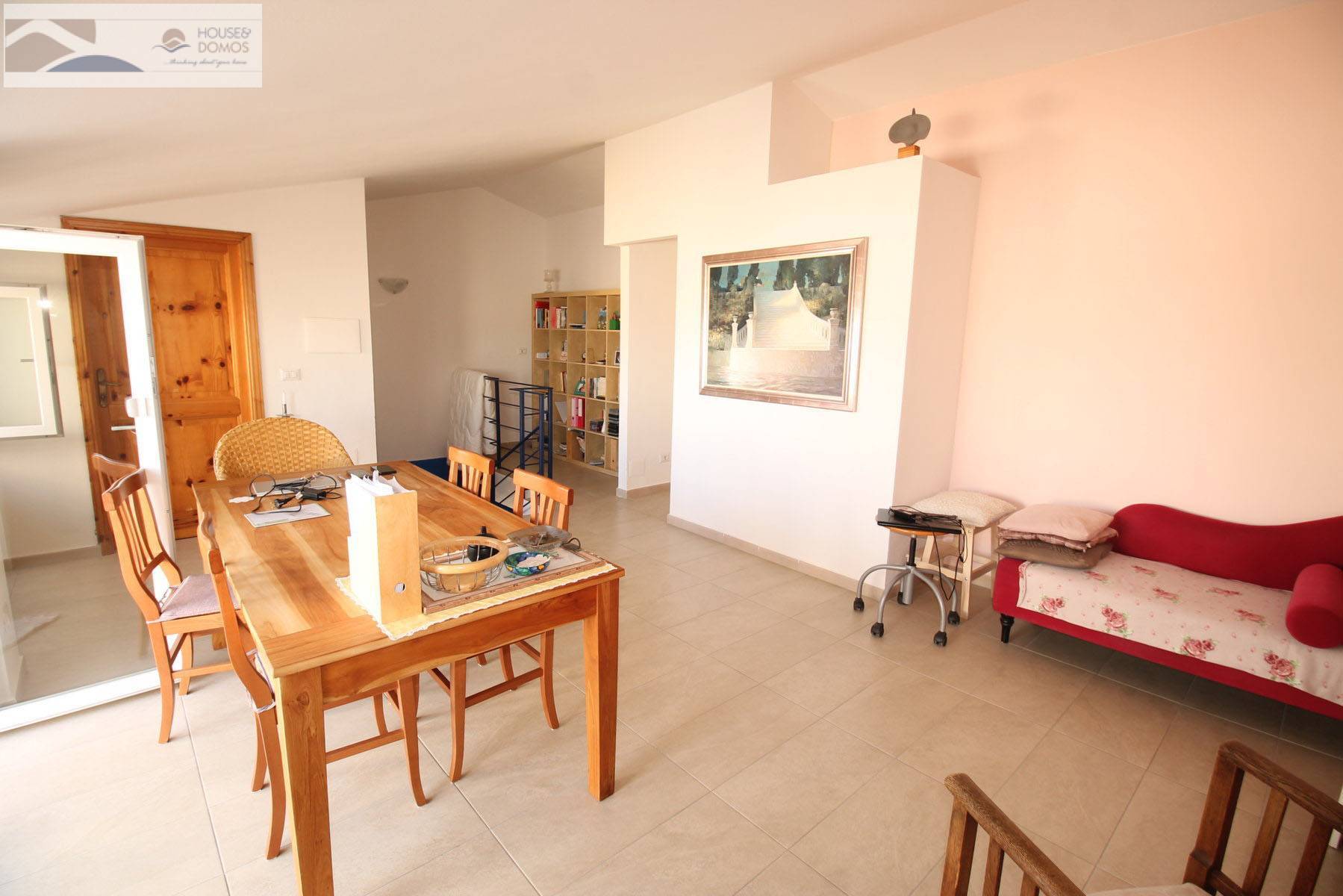 Appartamento bilivelli in vendita a Dorgali, Cala Gonone