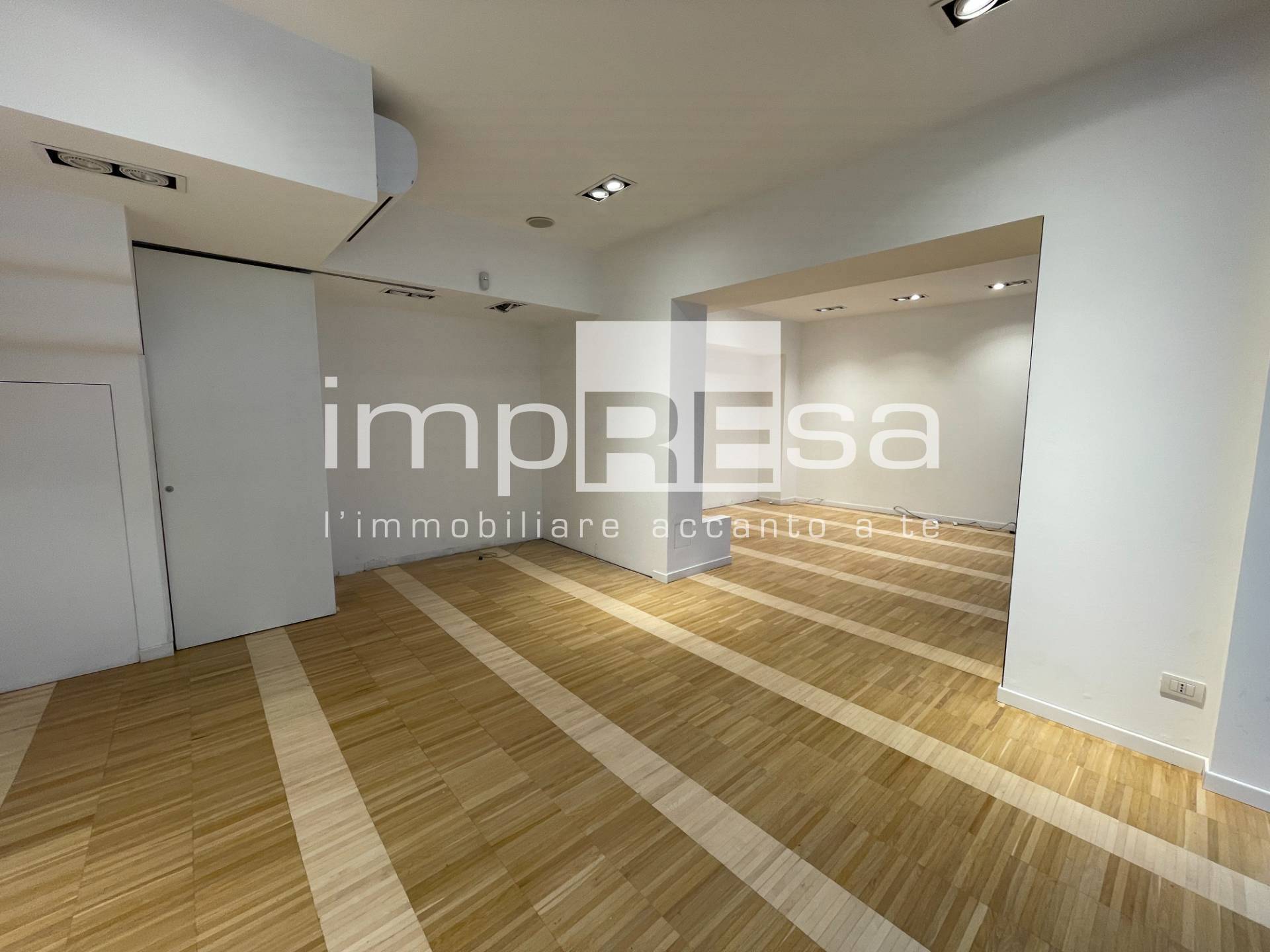 Negozio in affitto a Treviso, Centro storico