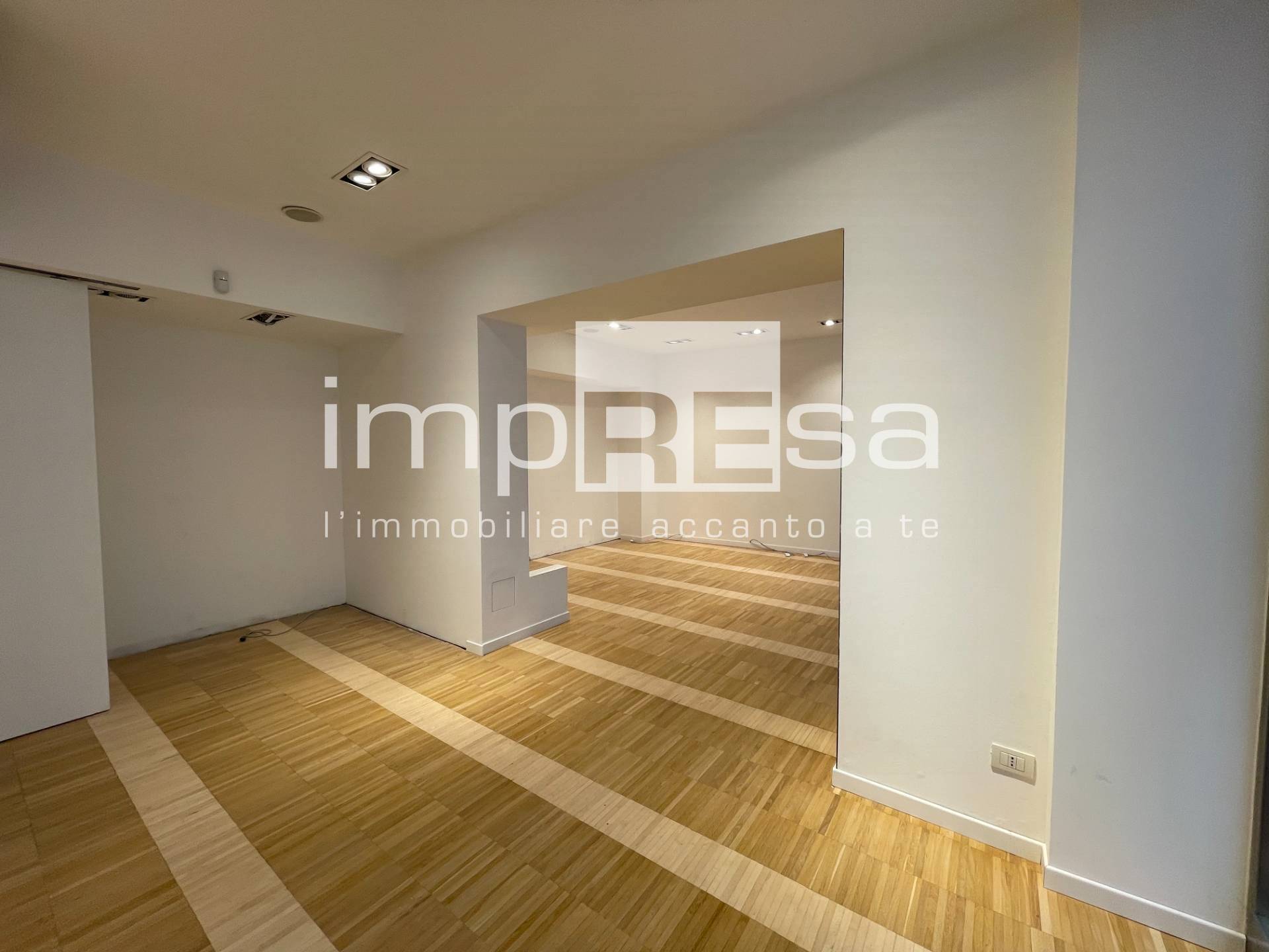 Negozio in affitto a Treviso, Centro storico