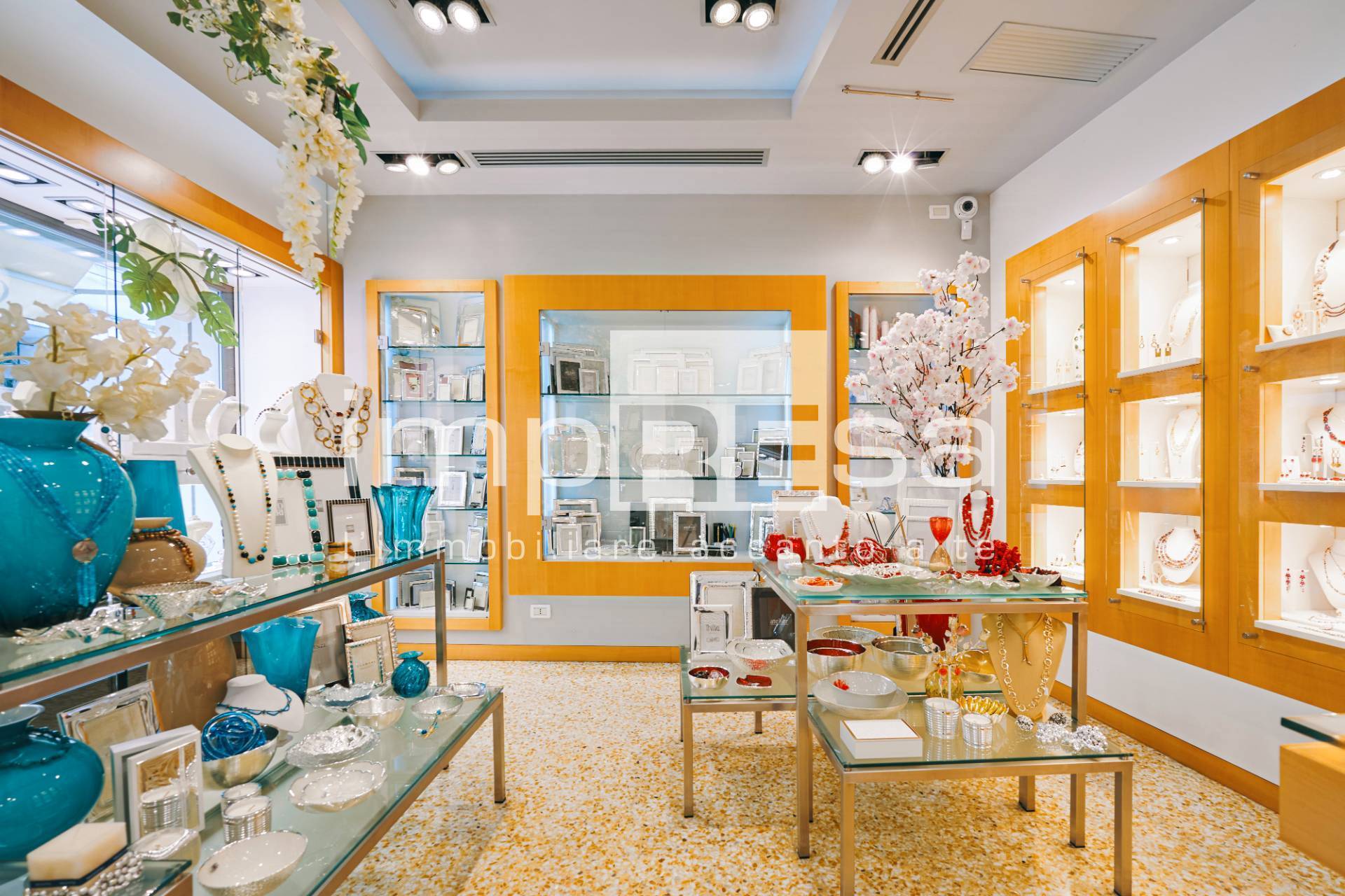 Attivit commerciale in vendita a Treviso, Centro storico