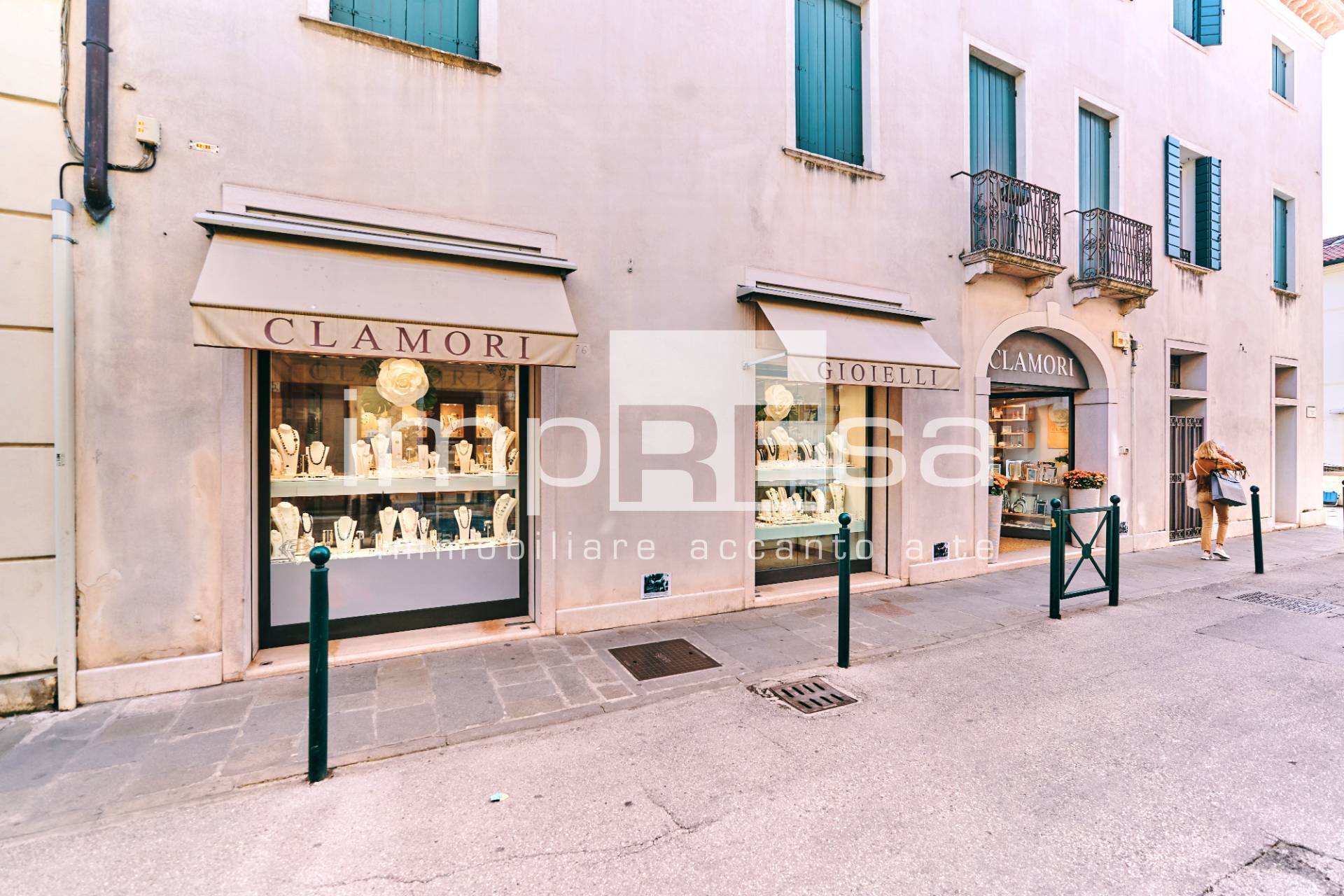Attivit commerciale in vendita a Treviso, Centro storico