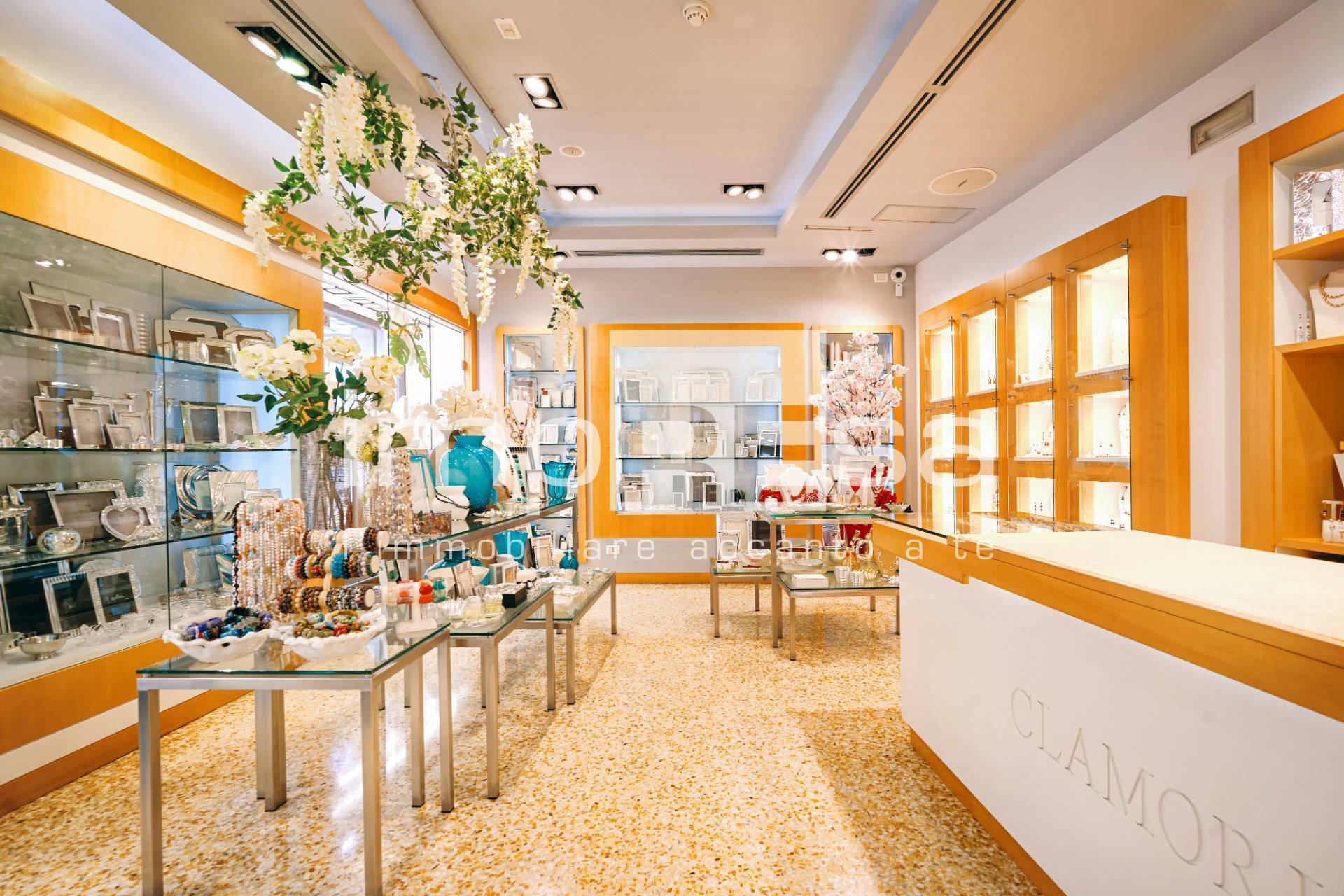 Attivit commerciale in vendita a Treviso, Centro storico