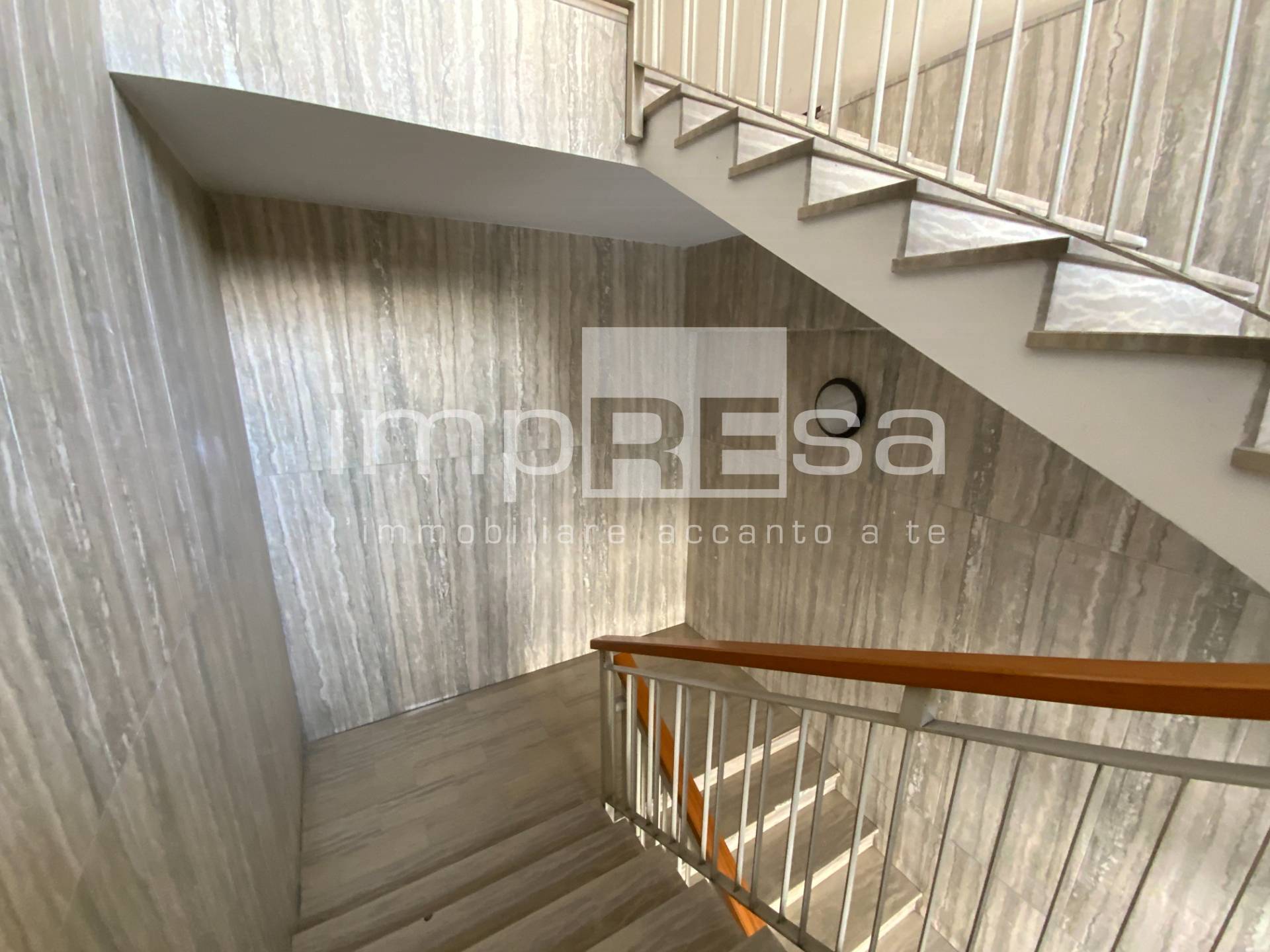 Ufficio in affitto a Villorba, Carit