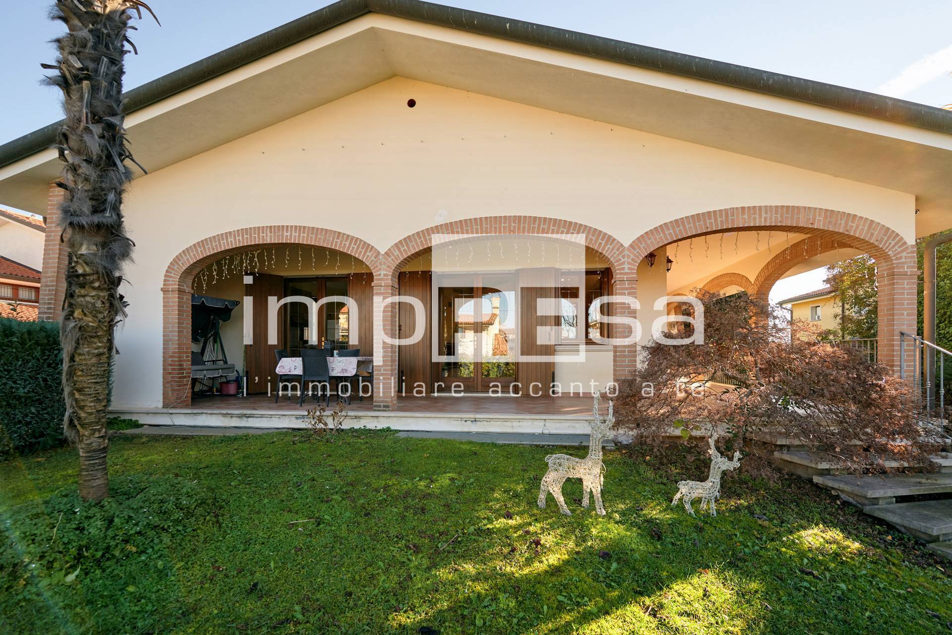 Villa in vendita a Povegliano, Camal
