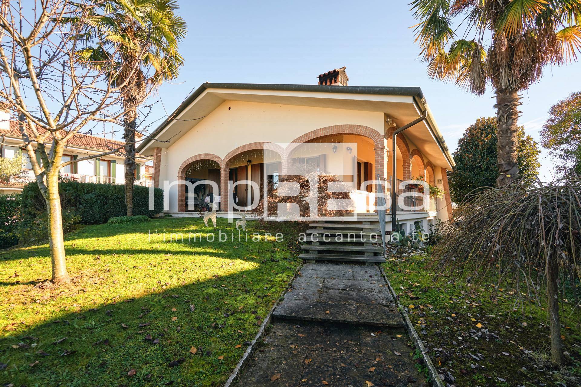 Villa in vendita a Povegliano, Camal