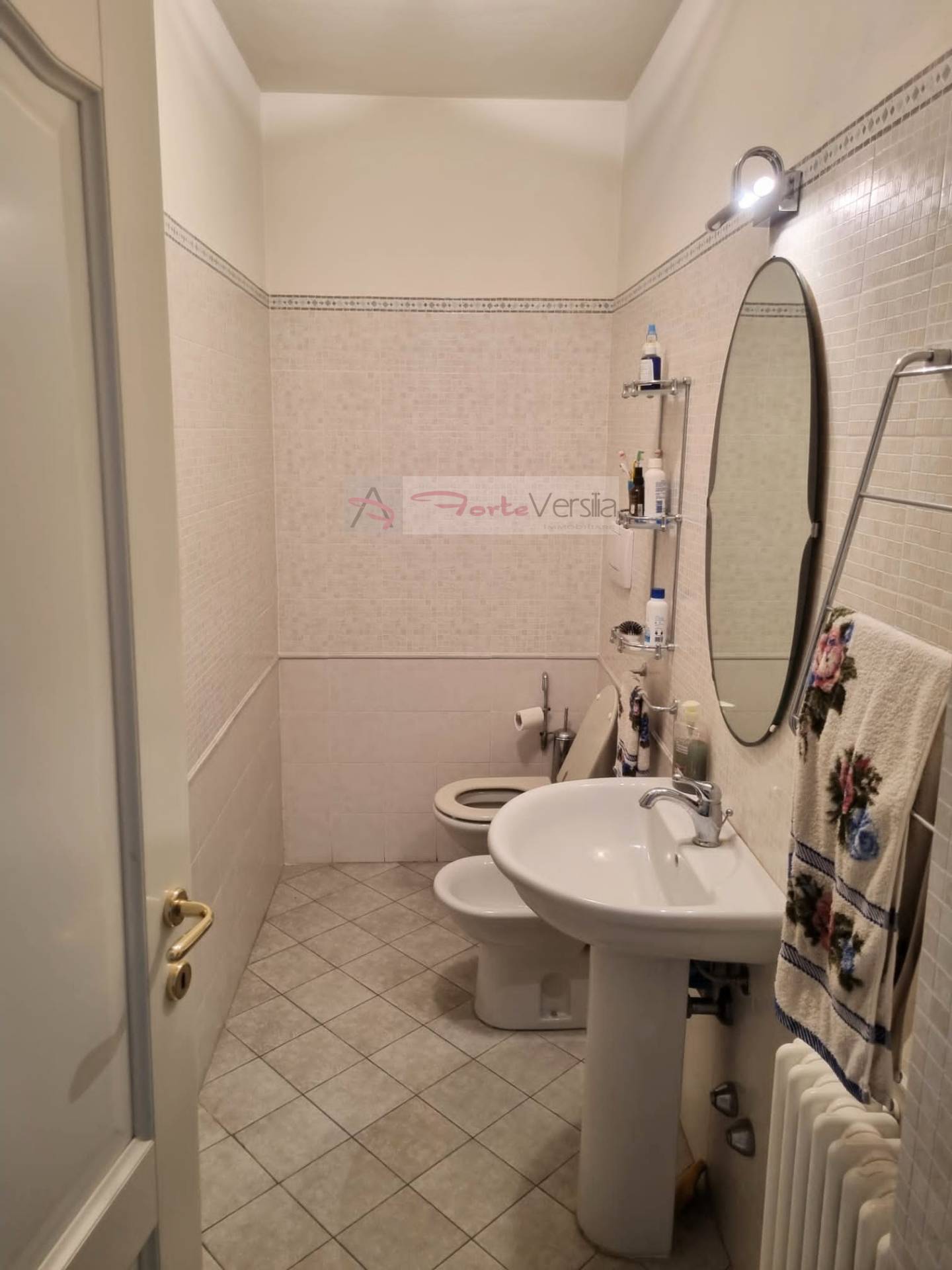 appartamento in vendita a Viareggio, centro