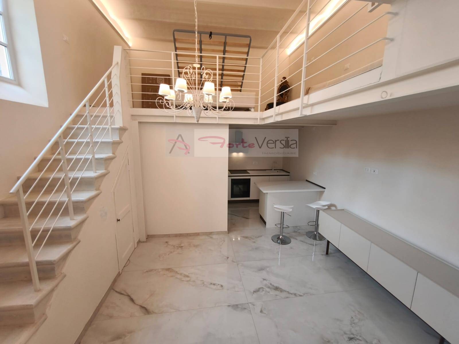 Loft/Open space in affitto a Pietrasanta, Centro Storico