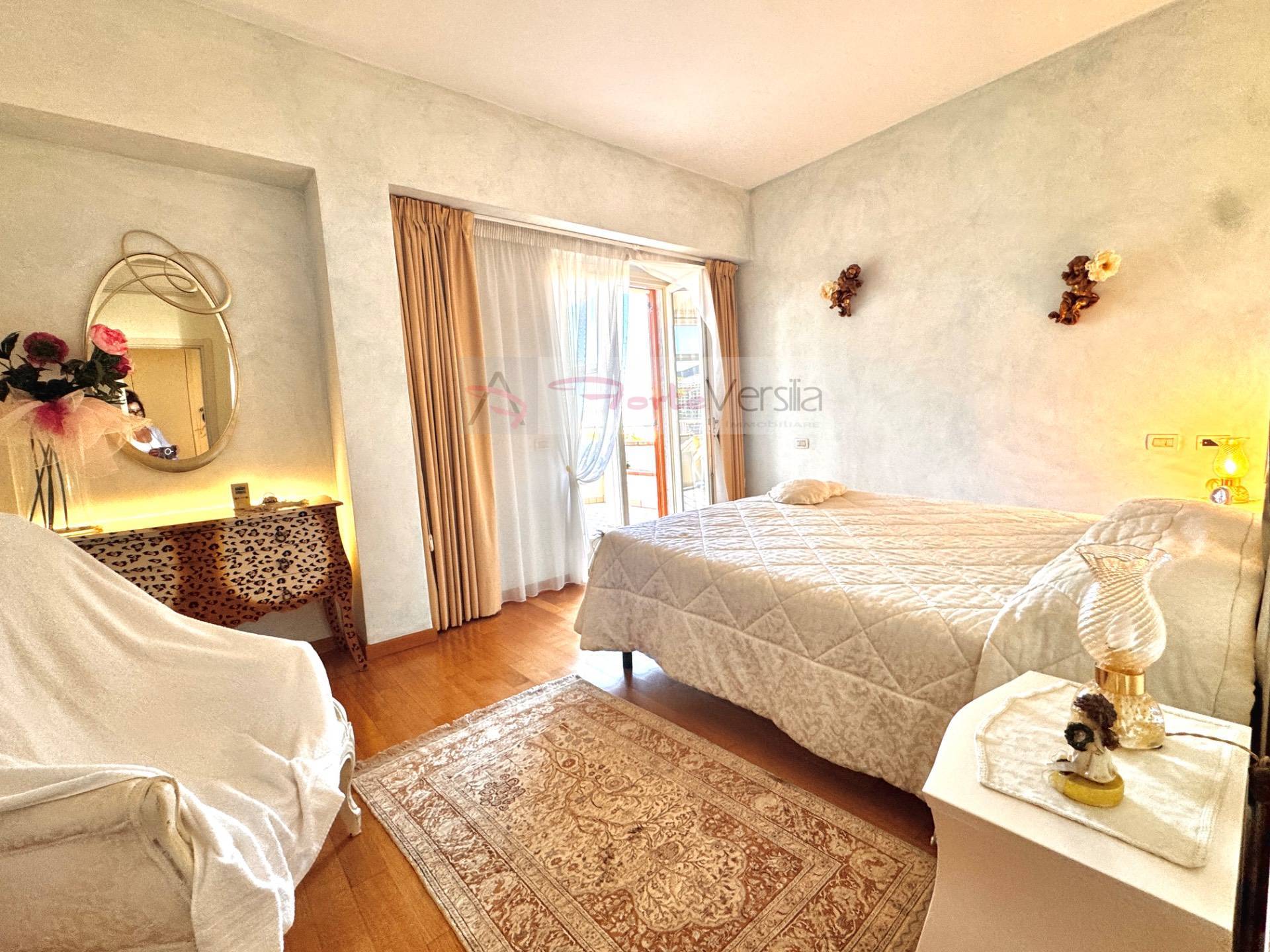 attico in vendita a Carrara, Marina di Carrara