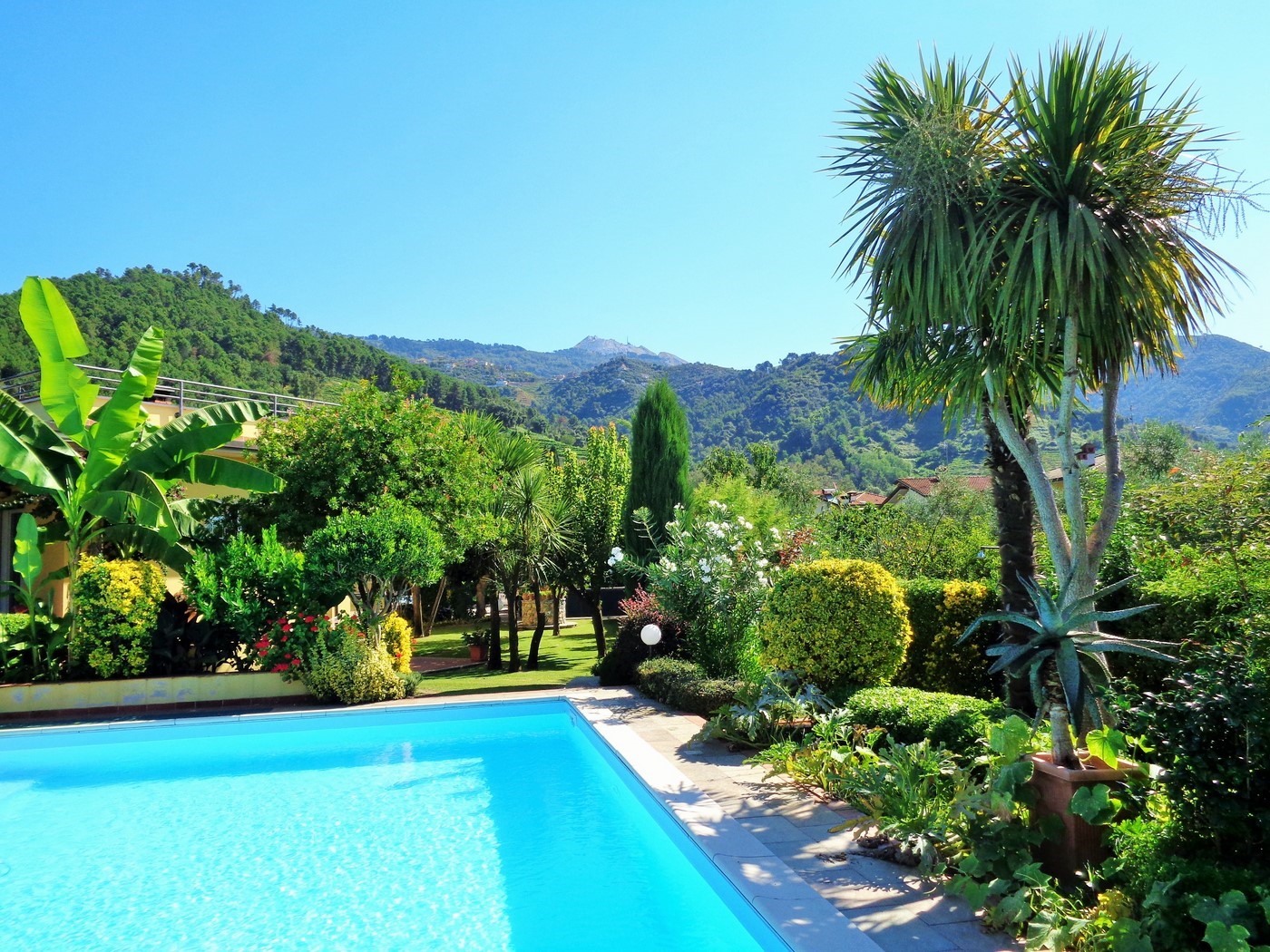 Villa in vendita a Montignoso, Capanne