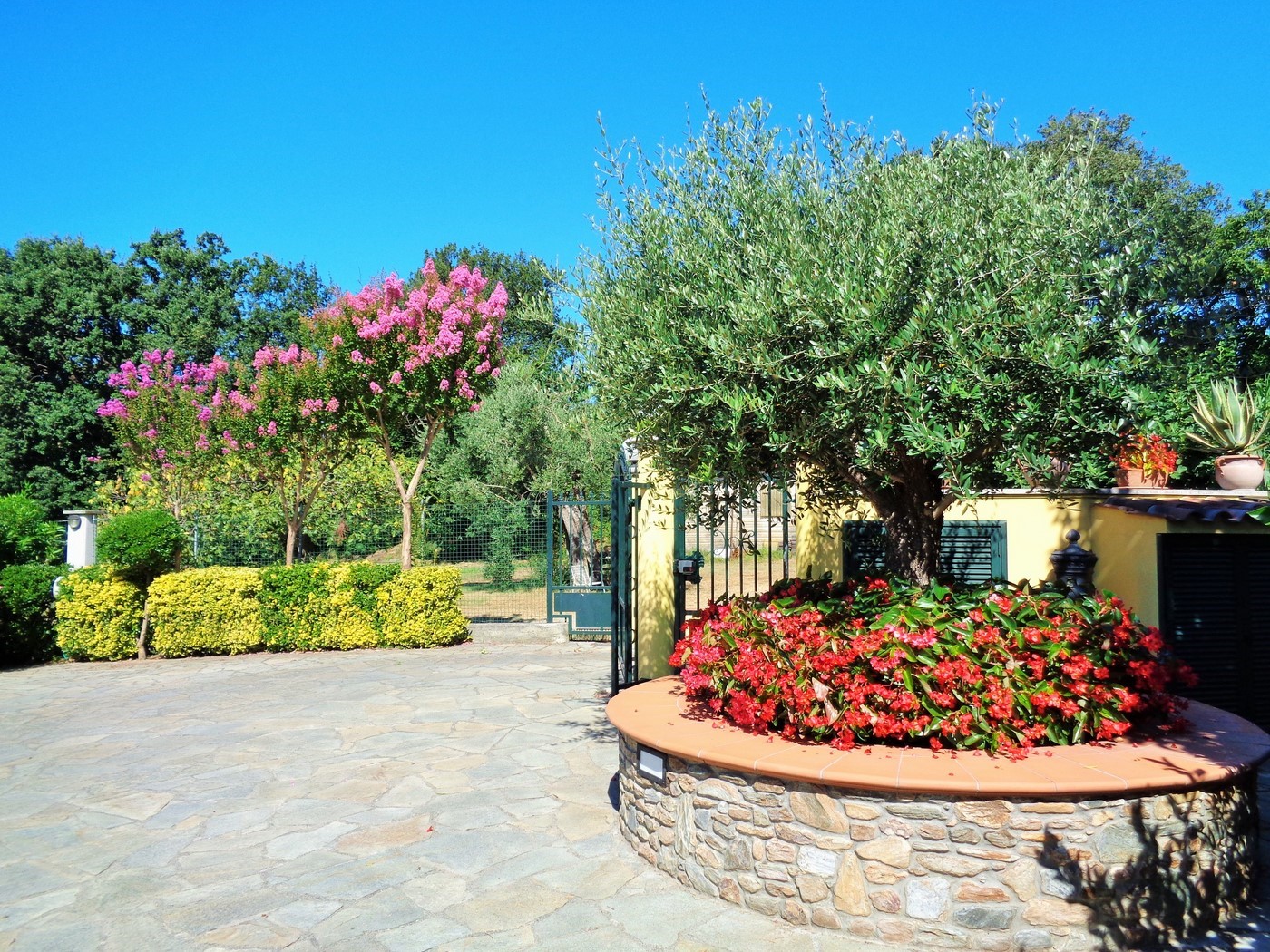 Villa in vendita a Montignoso, Capanne