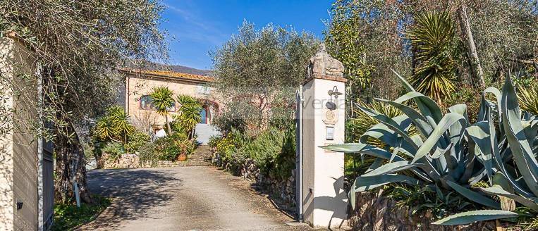 casale in vendita a Camaiore, Badia